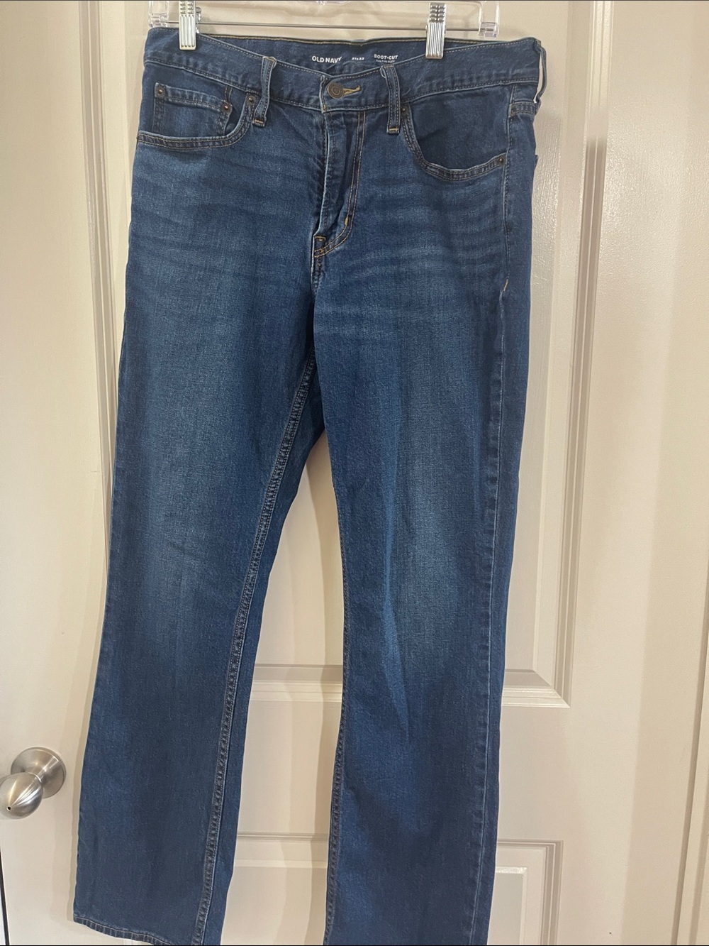 Old Navy Men's Medium Blue Straight Jeans